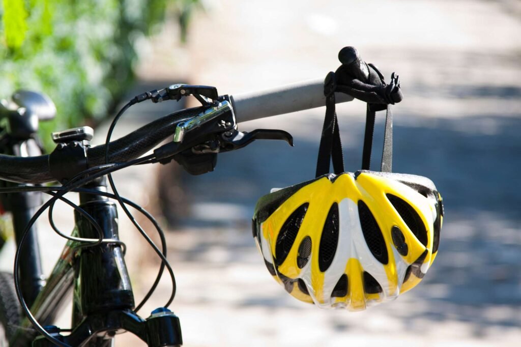 Equipamiento necesario para la seguridad del ciclista
