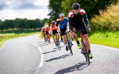 Cómo deben circular los ciclistas en carretera: Guía completa para la seguridad vial