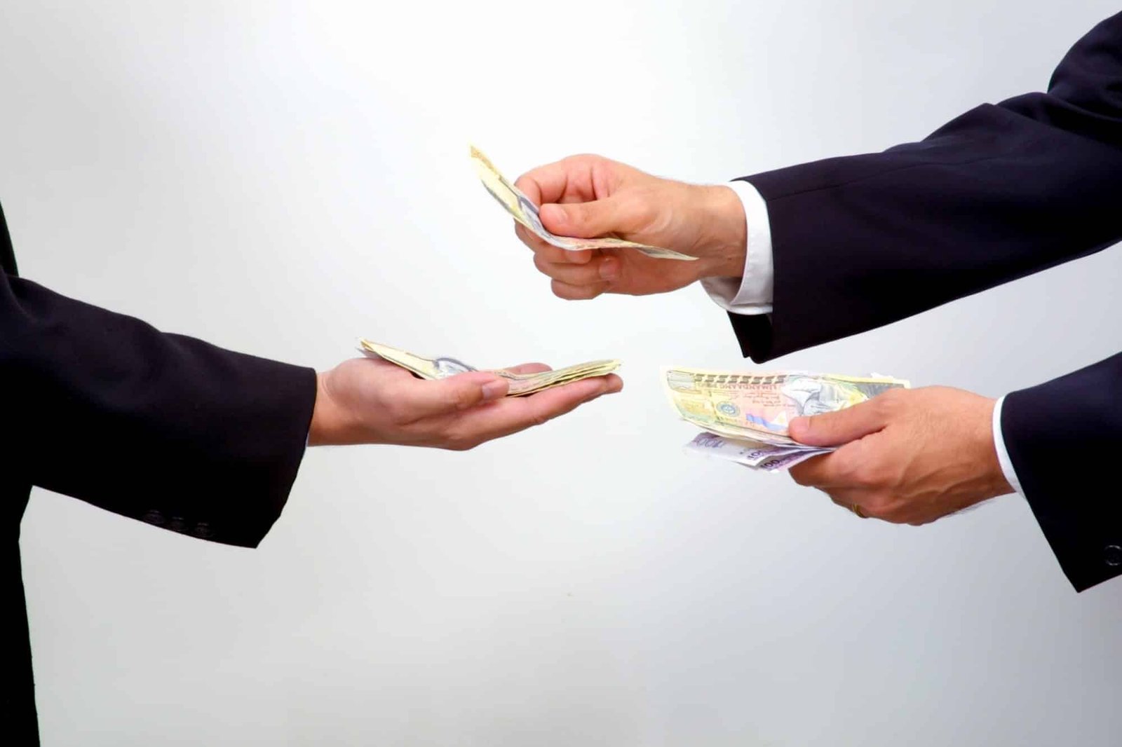 MAXIMIZAMOS - El finiquito lo que te pertenece y lo que tu jefe no quiere que sepas - materia laboral