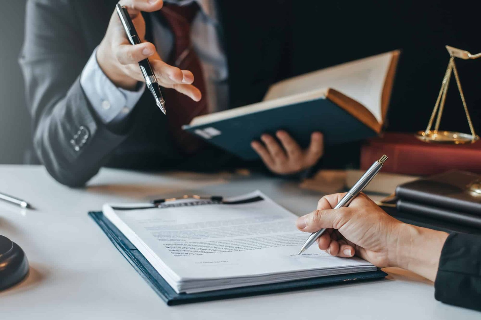 MAXIMIZAMOS - Abogados laboralistas en Sevilla