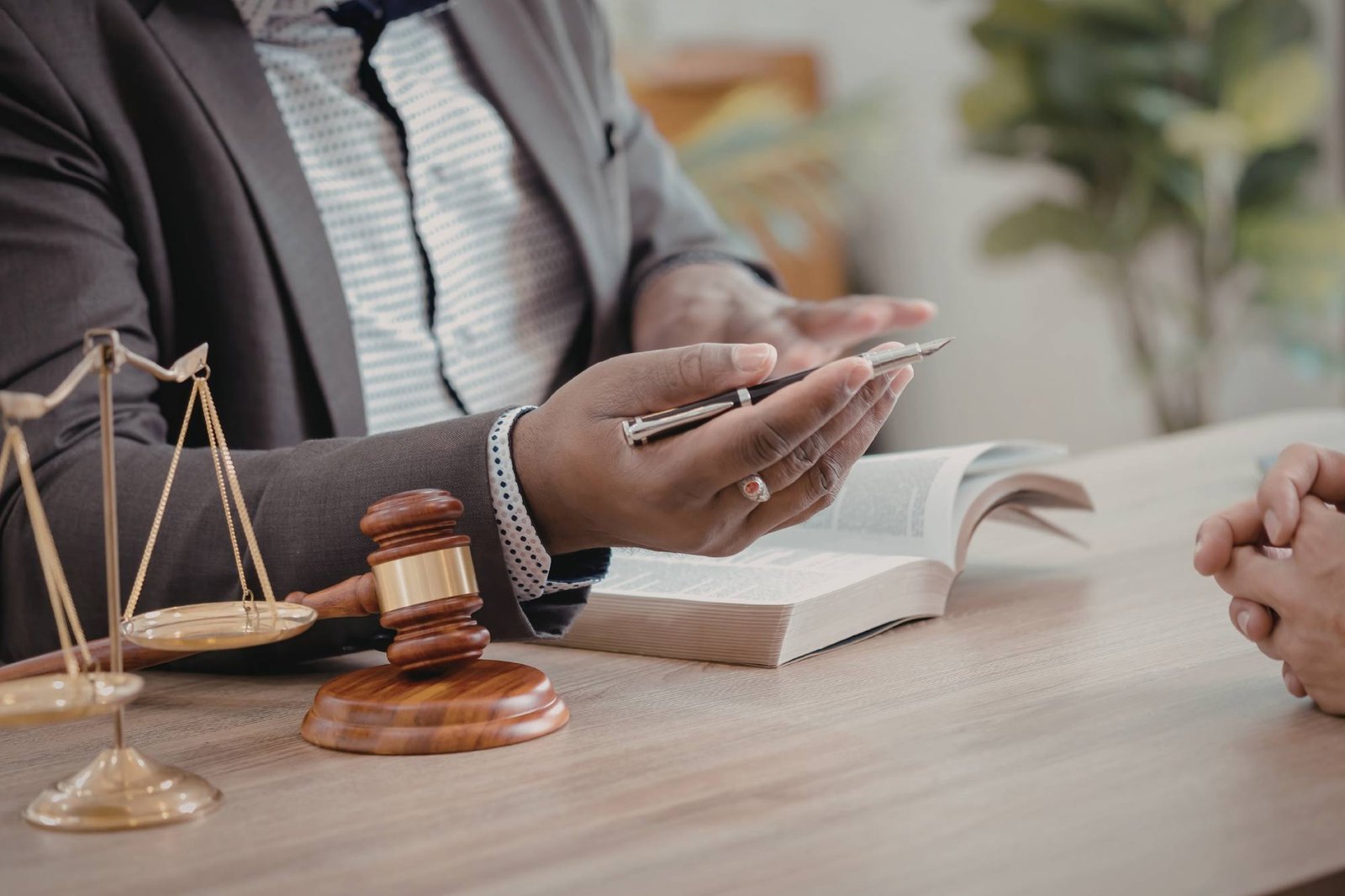 MAXIMIZAMOS - Asistencia legal integral en Girona